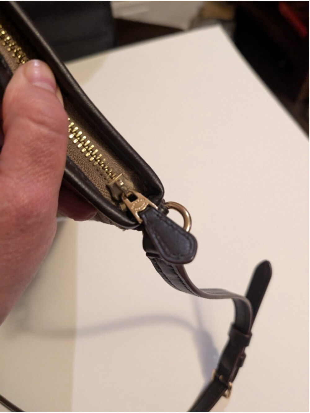 Coach Signature Jacquard File Crossbody Bag in EUC Model Number: F29960 - Picture 9 of 12